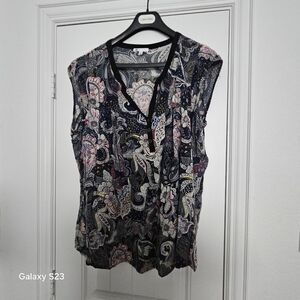 D2 Black Floral Blouse – Size 3X